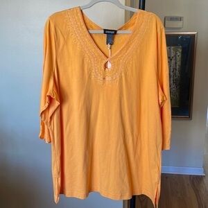 AVENUE NWT Orange With Embroidered Embellishment Tunic. Size 18/20. D5/A1868